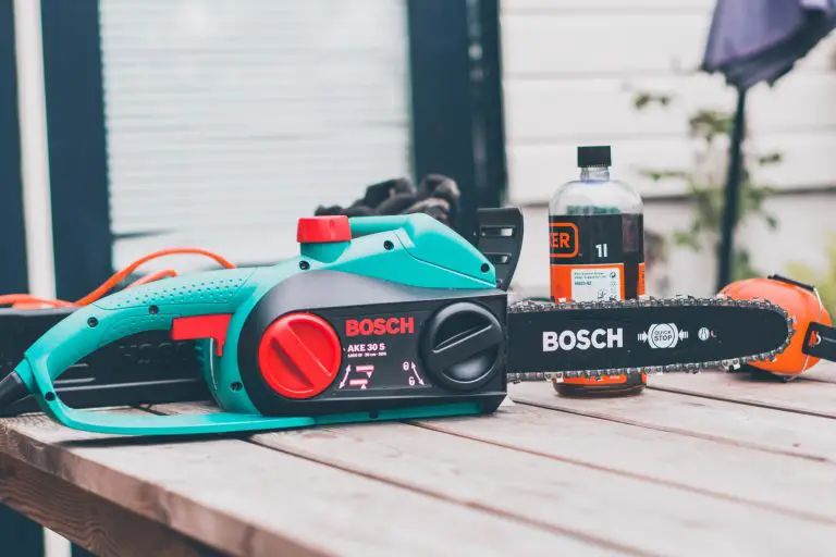 Electric vs Gas Chainsaw: Which Is Better for You!